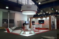 stand_oracle_hospitality_2